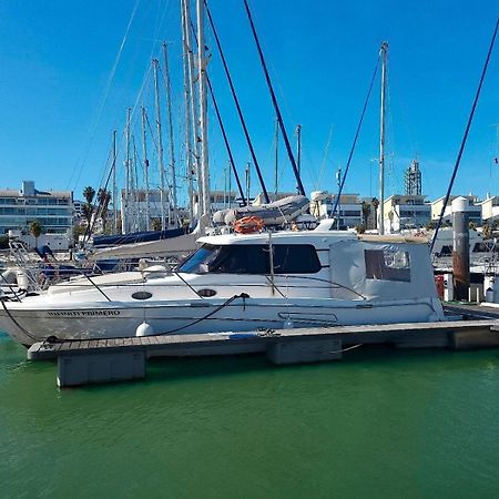 ליסבון Private Yacht, We Love Our Guests מראה חיצוני תמונה