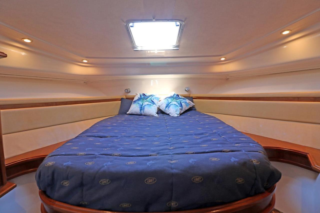 ליסבון Private Yacht, We Love Our Guests מראה חיצוני תמונה