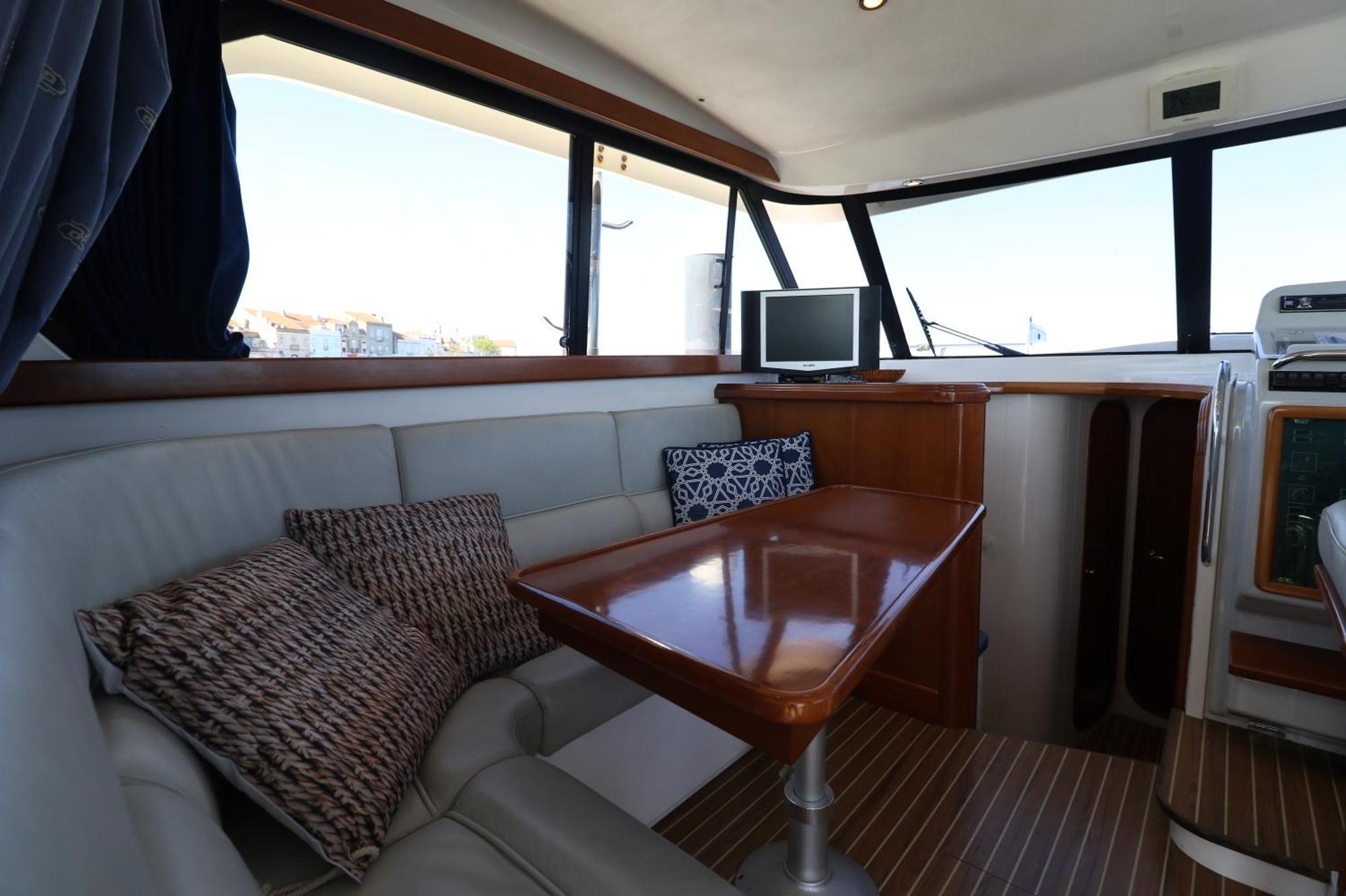 ליסבון Private Yacht, We Love Our Guests מראה חיצוני תמונה